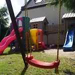 Bursztyn 2 - Na Parterze - Rowery - Plac Zabaw - Tenis Stolowy * Rewal