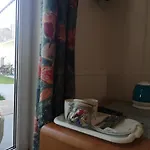 Bursztyn 2 - Na Parterze - Rowery - Plac Zabaw - Tenis Stolowy Homestay szállás *