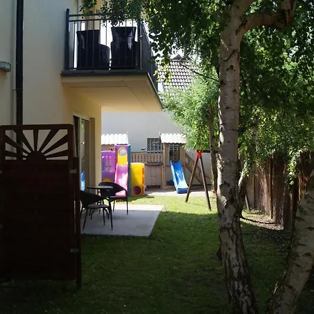 Bursztyn 2 - Na Parterze - Rowery - Plac Zabaw - Tenis Stolowy Homestay szállás