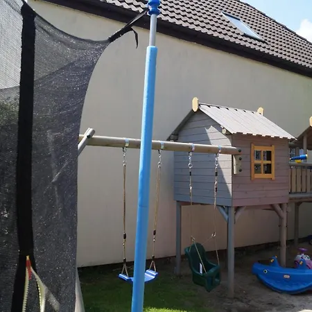 Bursztyn 2 - Na Parterze - Rowery - Plac Zabaw - Tenis Stolowy Rewal