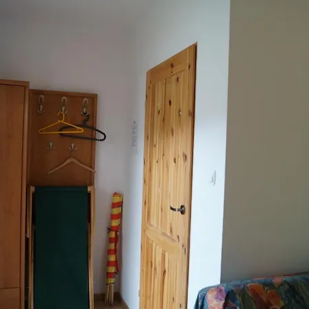 Bursztyn 2 - Na Parterze - Rowery - Plac Zabaw - Tenis Stolowy Ubytování v soukromí