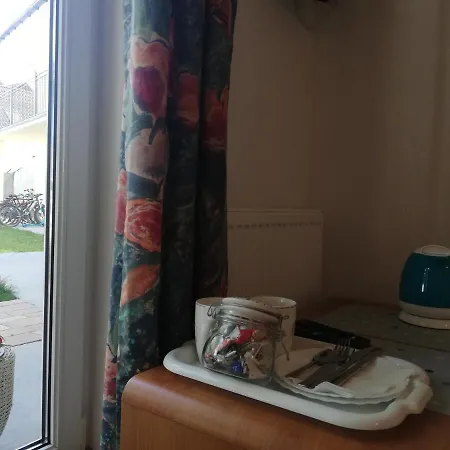 Bursztyn 2 - Na Parterze - Rowery - Plac Zabaw - Tenis Stolowy Ubytování v soukromí *