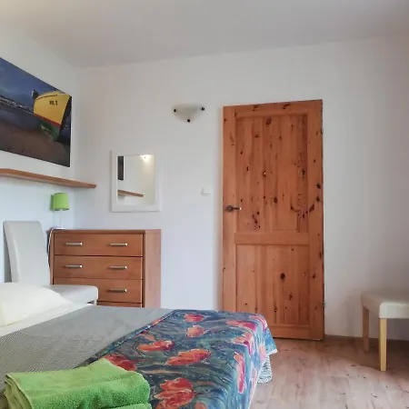 Bursztyn 2 - Na Parterze - Rowery - Plac Zabaw - Tenis Stolowy Ubytování v soukromí *