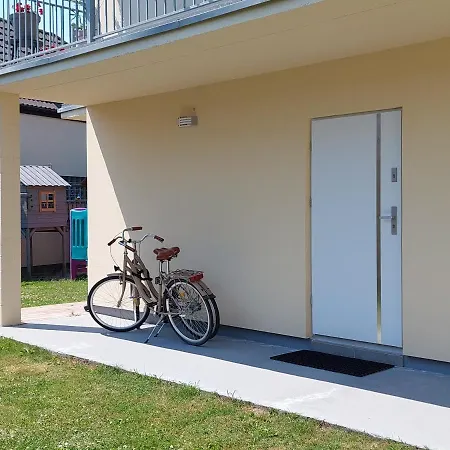 Homestay szállás Bursztyn 2 - Na Parterze - Rowery - Plac Zabaw - Tenis Stolowy Rewal