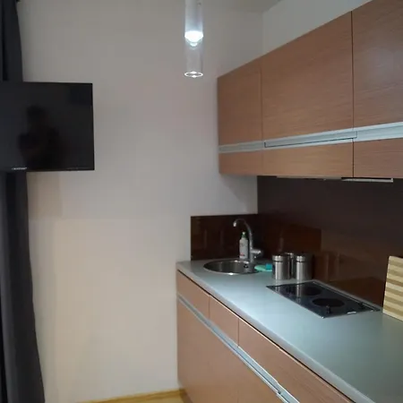 Bursztyn 2 - Na Parterze - Rowery - Plac Zabaw - Tenis Stolowy Ubytování v soukromí