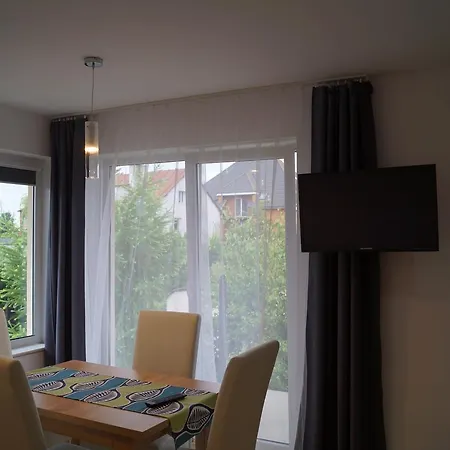 Bursztyn 2 - Na Parterze - Rowery - Plac Zabaw - Tenis Stolowy * Rewal