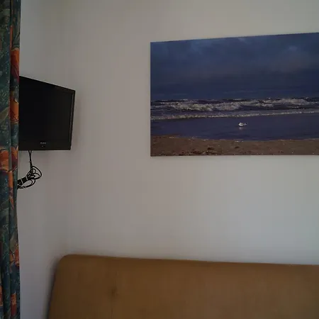 Bursztyn 2 - Na Parterze - Rowery - Plac Zabaw - Tenis Stolowy Ubytování v soukromí *