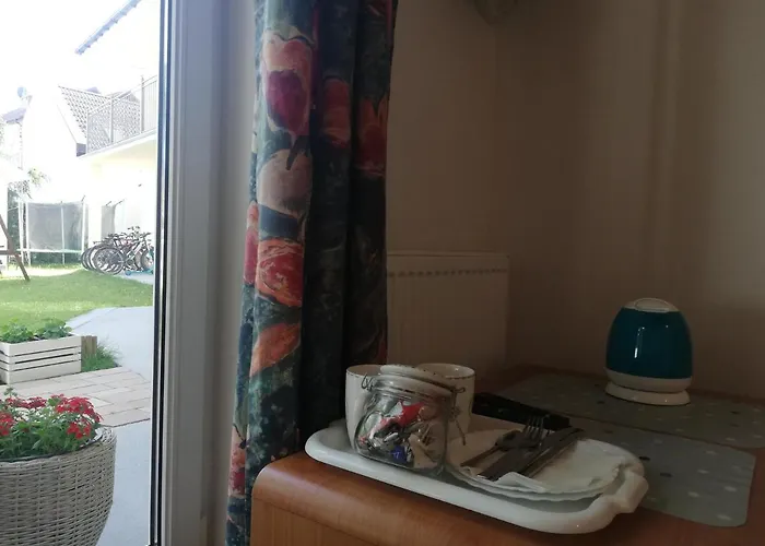 Bursztyn 2 - Na Parterze - Rowery - Plac Zabaw - Tenis Stolowy Homestay szállás *