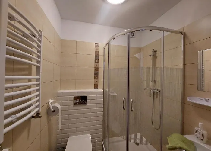 Habitación en casa particular Bursztyn 2 - Na Parterze - Rowery - Plac Zabaw - Tenis Stolowy