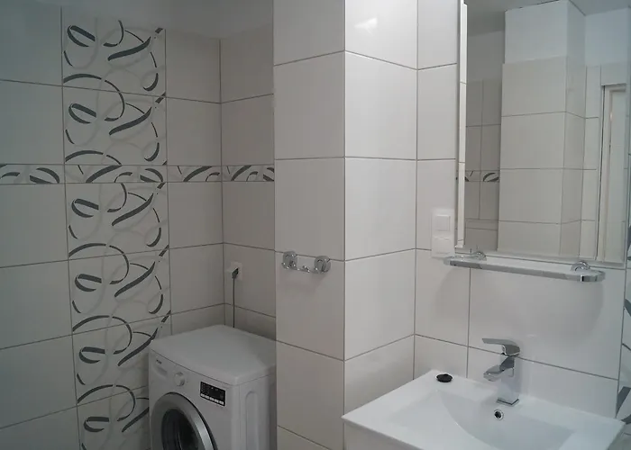 Bursztyn 2 - Na Parterze - Rowery - Plac Zabaw - Tenis Stolowy Rewal